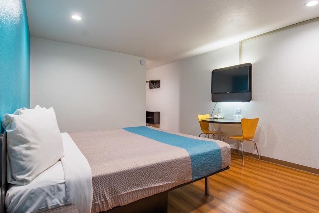Motel 6-San Bernardino, Ca - Downtown Oda fotoğraf