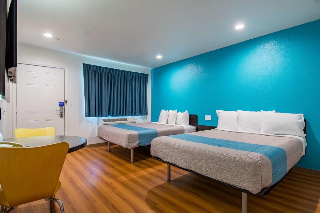 Motel 6-San Bernardino, Ca - Downtown Dış mekan fotoğraf