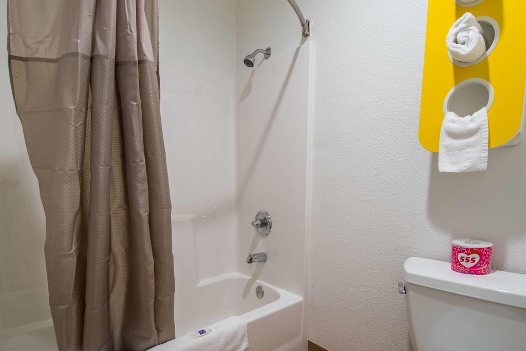 Motel 6-San Bernardino, Ca - Downtown Dış mekan fotoğraf