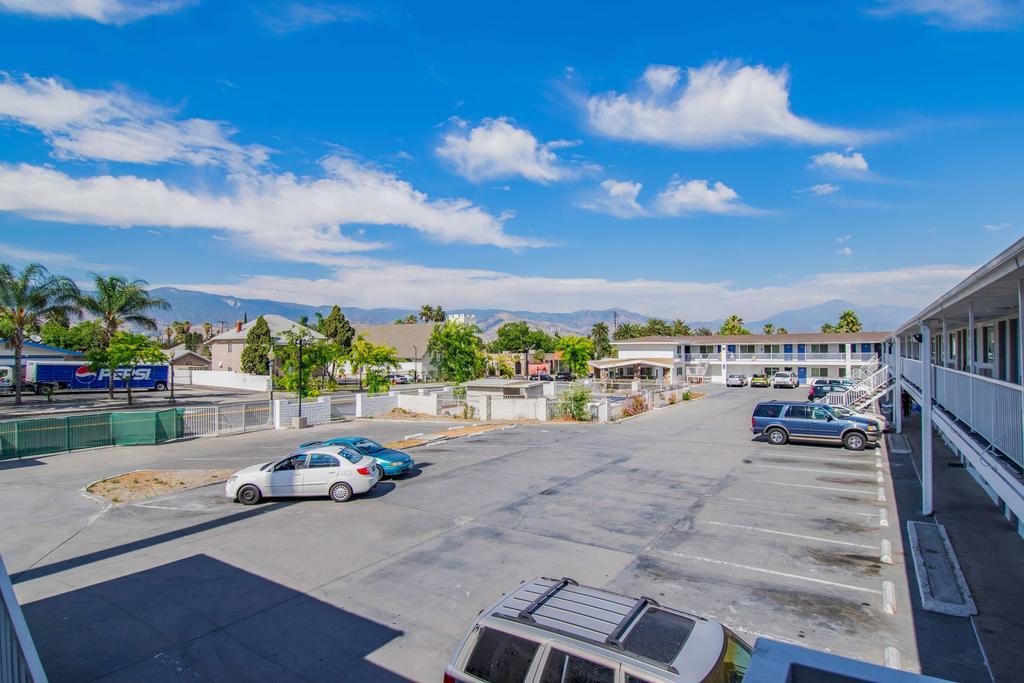 Motel 6-San Bernardino, Ca - Downtown Dış mekan fotoğraf